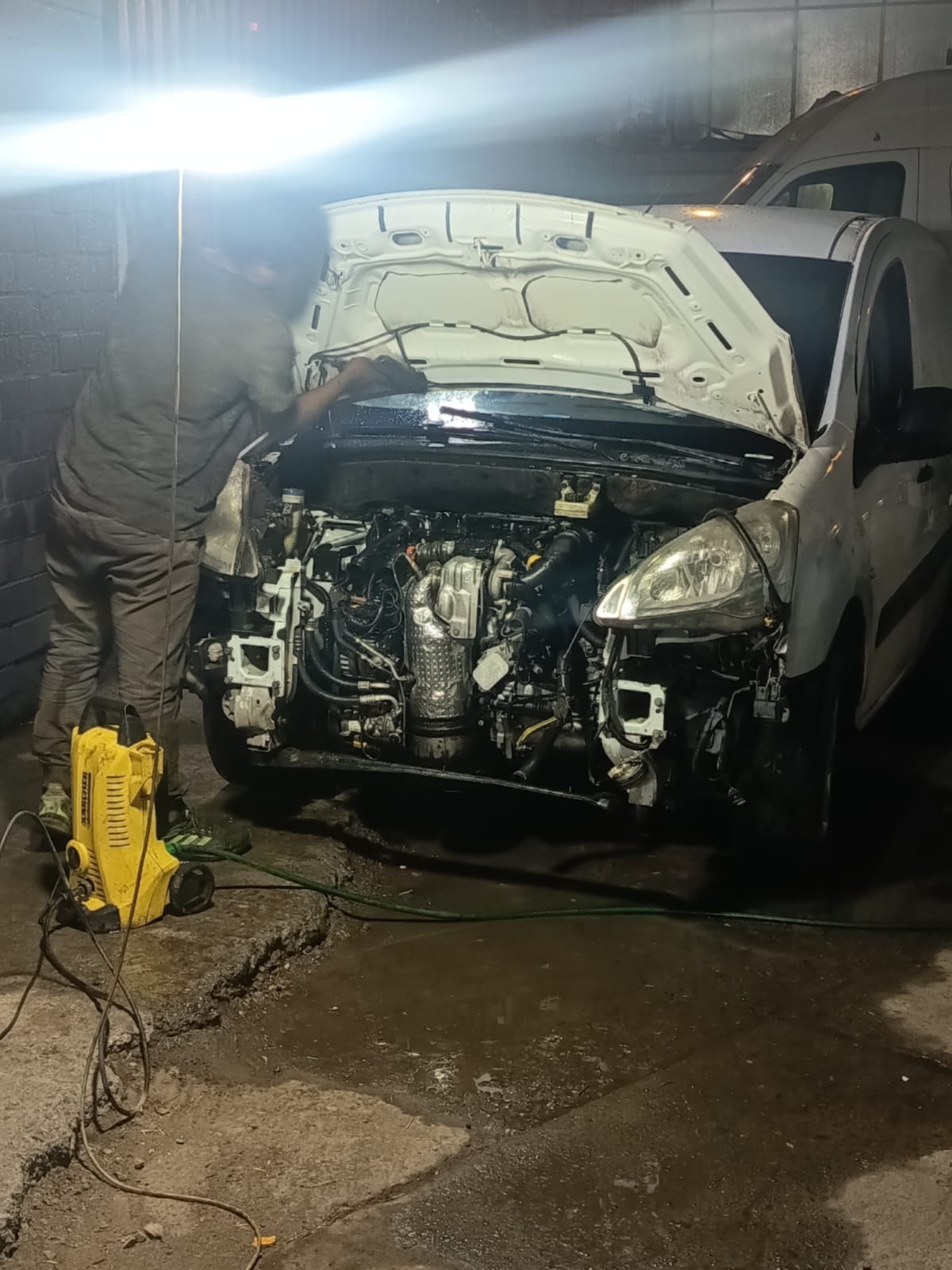 Correa Distribucion Peugeot Estacion Central Motor Hdi Especialistas