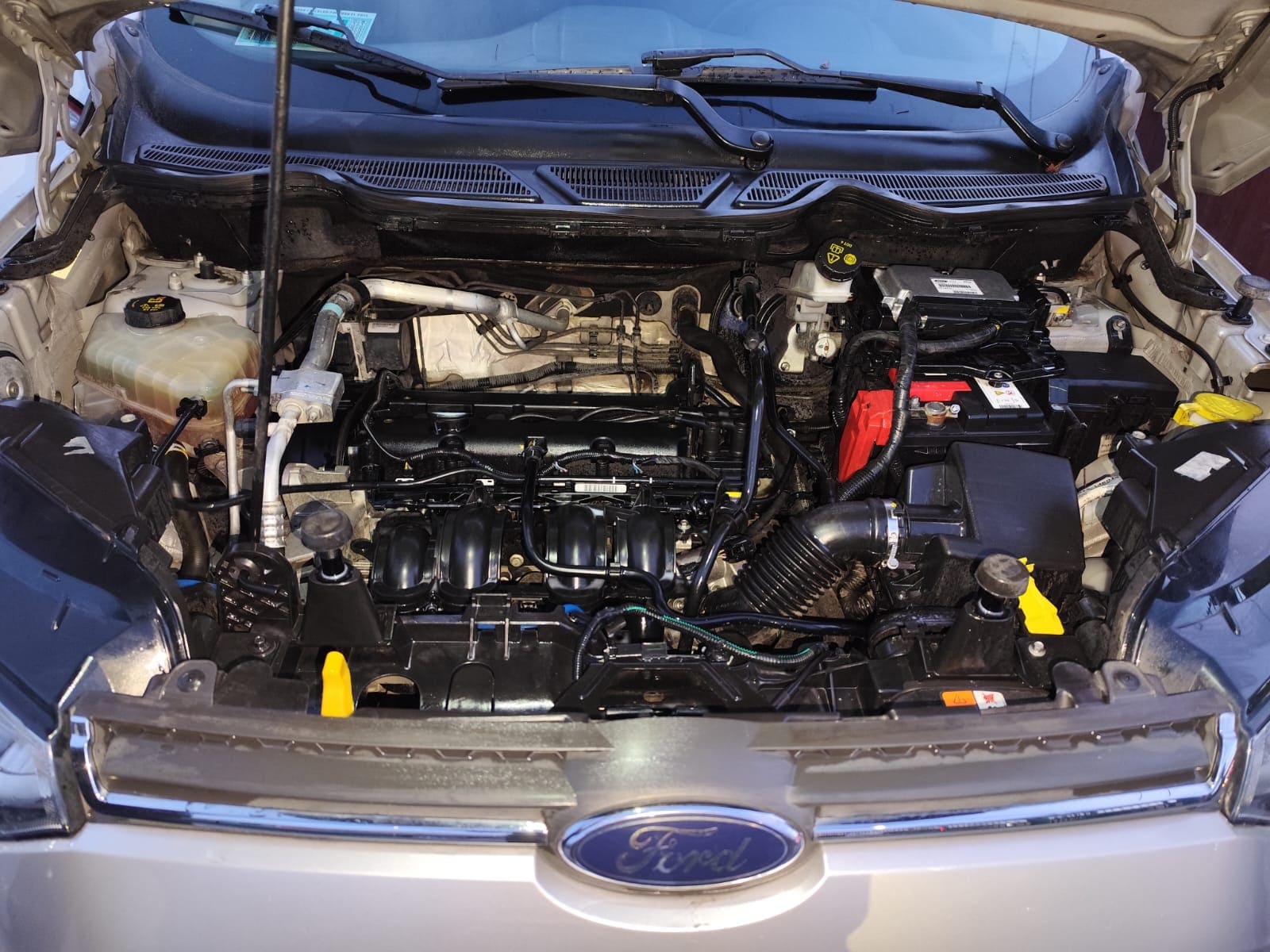 Reparación y reconstrucción de motor automotriz